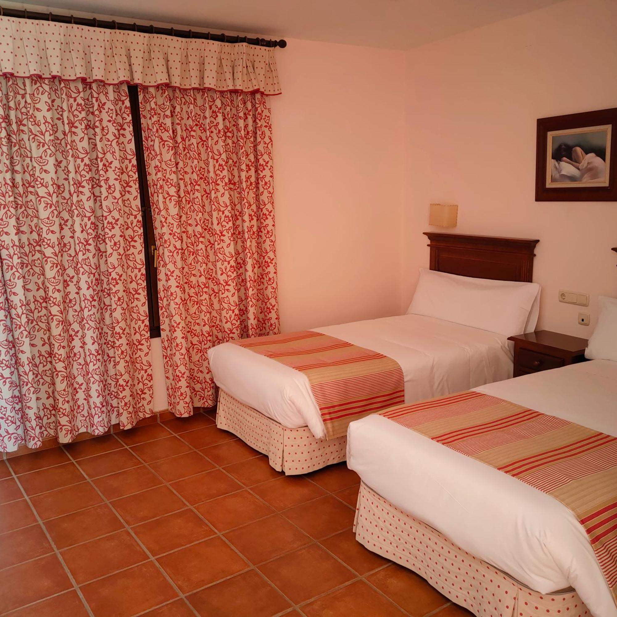 Hotel Rural Carlos Astorga Арчидона Екстериор снимка